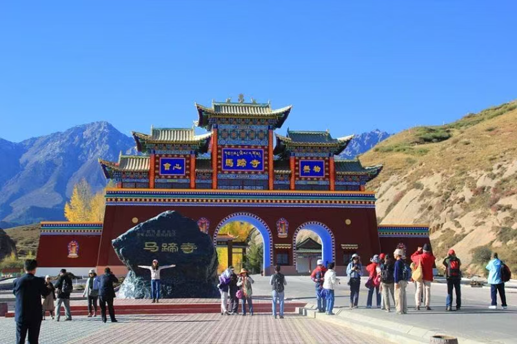 甘肅馬蹄寺300元‘天價(jià)過路費(fèi)’爭議，官方稱系深度游產(chǎn)品 景區(qū)管理的多面思考
